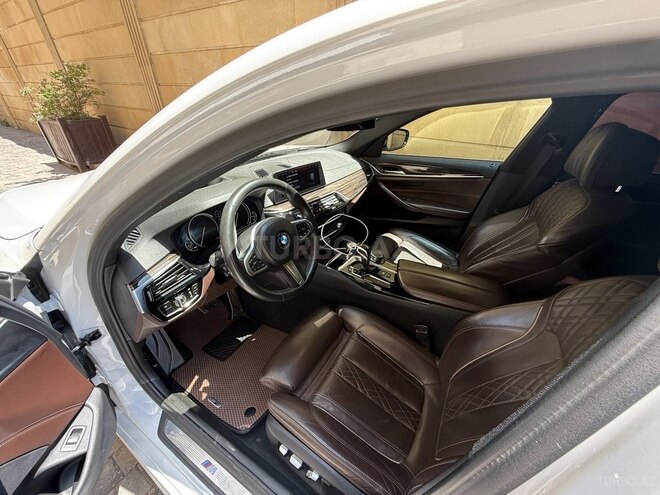 BMW 530 2018, 138,500 km - 2.0 л - Bakı