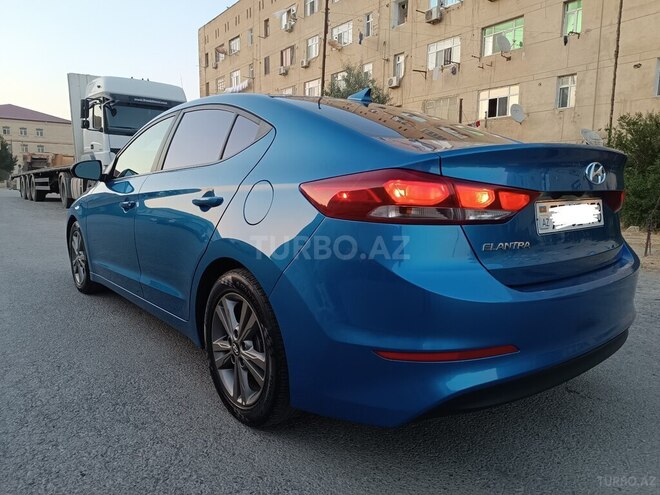 Hyundai Elantra 2018, 130,357 km - 2.0 л - Bakı