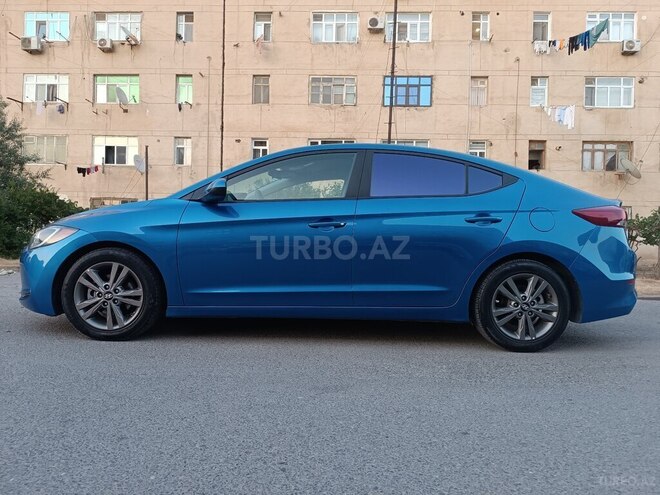Hyundai Elantra 2018, 130,357 km - 2.0 л - Bakı