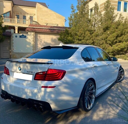 BMW 528 2015, 150,000 km - 2.0 l - Bakı