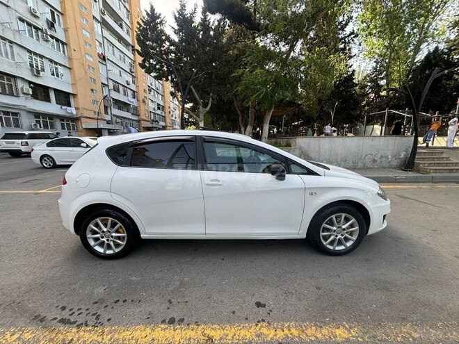 SEAT Leon-3