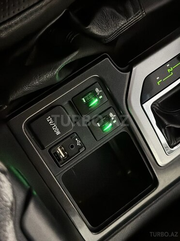 Toyota Land Cruiser Prado 2014, 214,000 km - 2.7 л - Bakı