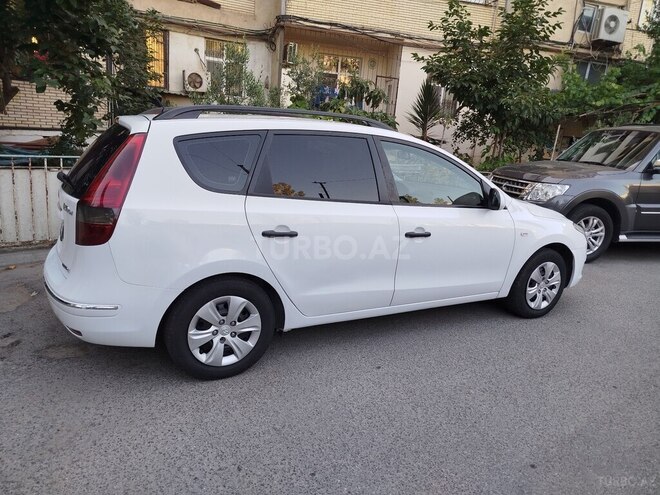 Hyundai i30 2009, 298,100 km - 1.6 l - Bakı