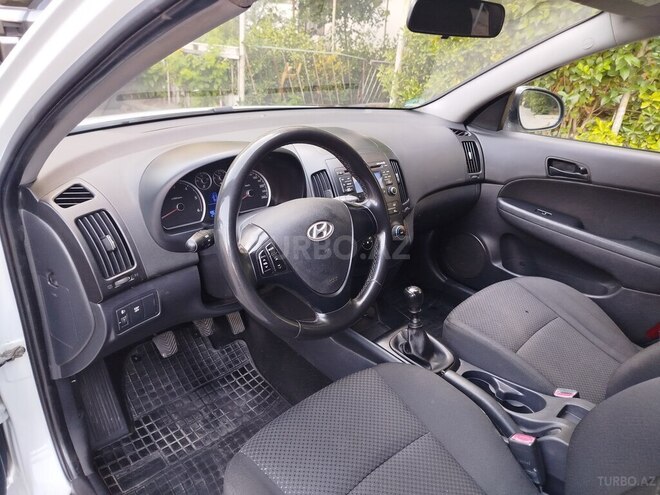 Hyundai i30 2009, 298,100 km - 1.6 l - Bakı