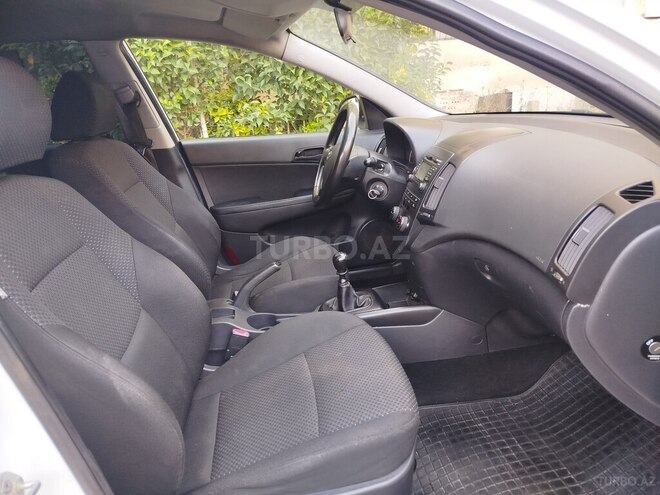 Hyundai i30 2009, 298,100 km - 1.6 l - Bakı