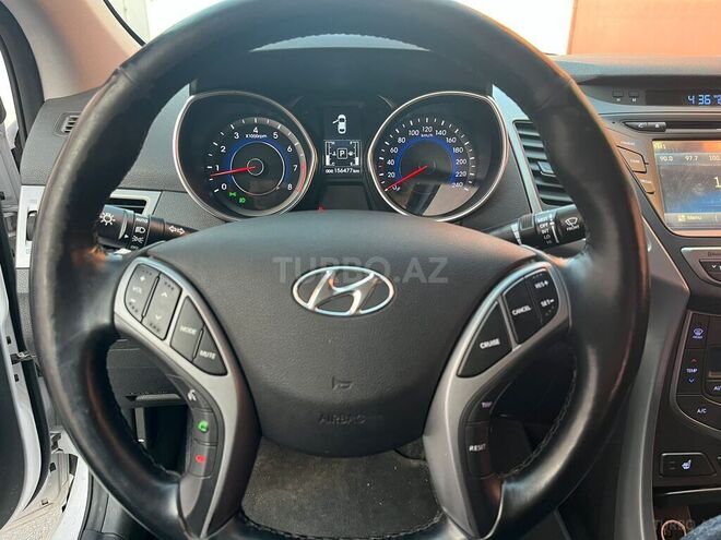 Hyundai Elantra 2015, 165,100 km - 1.6 l - Bakı