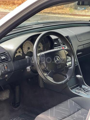 Mercedes C 240 1998, 380,000 km - 2.4 l - Bakı