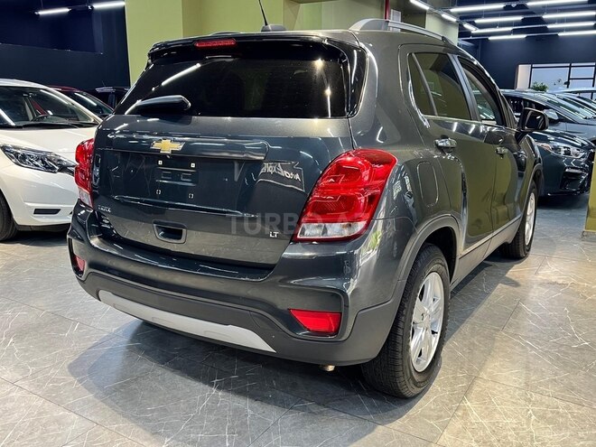 Chevrolet Trax-5