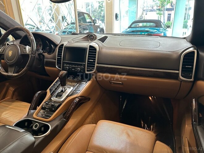 Porsche Cayenne GTS 2014, 159,000 km - 4.8 л - Bakı