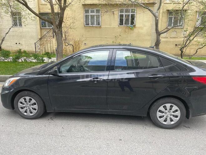 Hyundai Accent 2015, 130,000 km - 1.6 л - Bakı