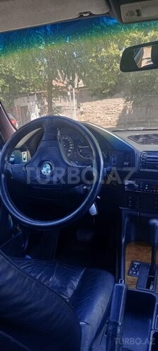 BMW 520 1995, 555,550 km - 2.0 l - Şəki