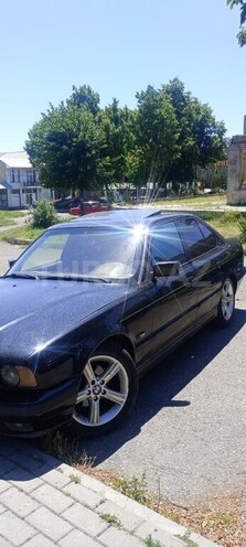 BMW 520 1995, 555,550 km - 2.0 l - Şəki