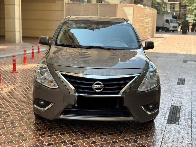 Nissan Sunny 2014, 172,000 km - 1.5 л - Bakı