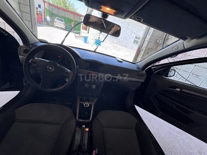 Opel Astra 2006, 325,000 km - 1.3 l - Şəki