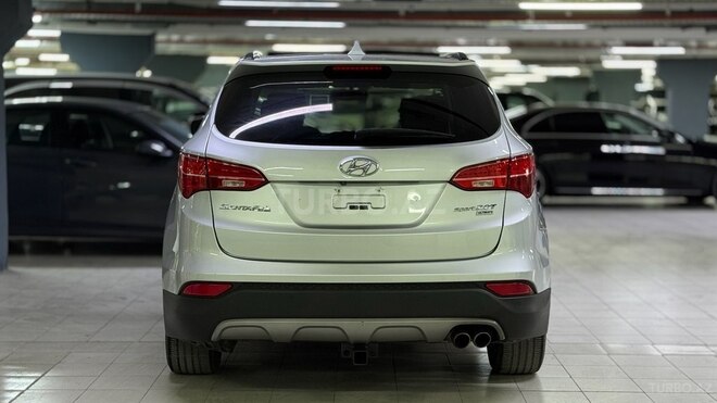 Hyundai Santa Fe-6