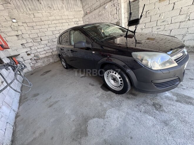 Opel Astra 2006, 325,000 km - 1.3 l - Şəki
