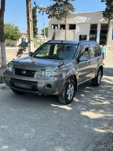 Nissan X-Trail 2004, 326,000 km - 2.0 l - Bakı