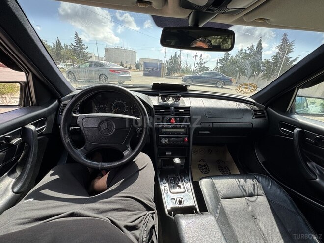 Mercedes C 230 1997, 274,000 km - 2.3 l - Bakı