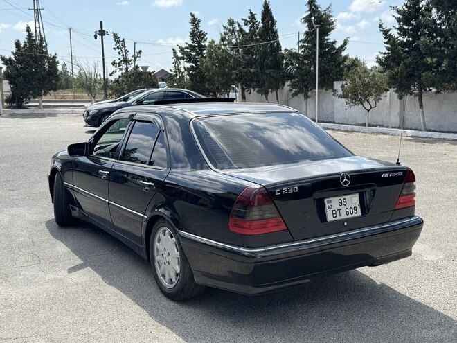 Mercedes C 230 1997, 274,000 km - 2.3 l - Bakı