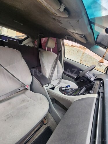 Toyota Prius 2010, 320,000 km - 1.8 l - Bakı