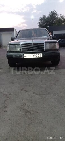 Mercedes E 200 1993, 357,890 km - 2.0 l - Sabirabad