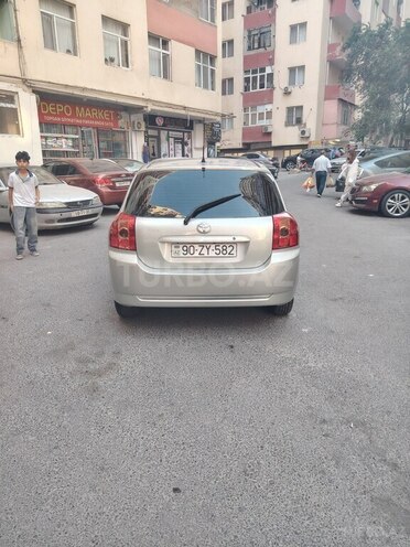 Toyota Corolla 2006, 289,000 km - 1.4 l - Xırdalan