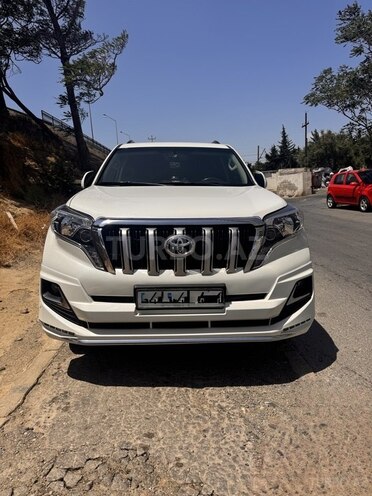 Toyota Land Cruiser Prado-1