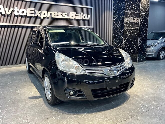 Nissan Note-5