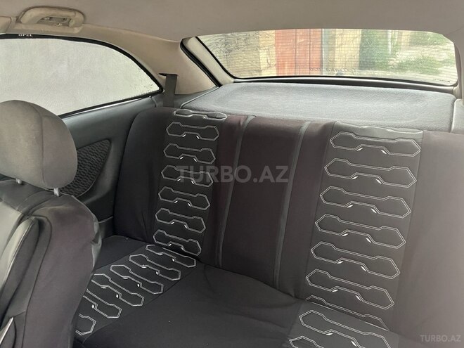 Opel Astra 2001, 380,000 km - 1.6 l - Gəncə