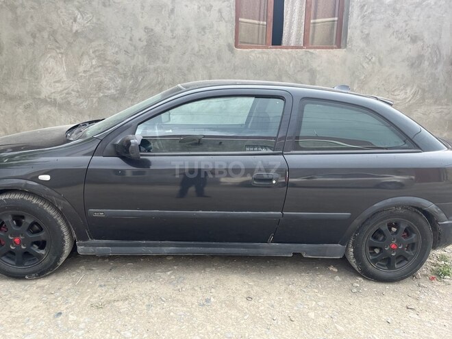 Opel Astra 2001, 380,000 km - 1.6 l - Gəncə