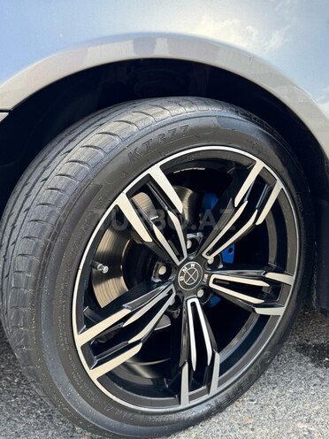 BMW 530-13