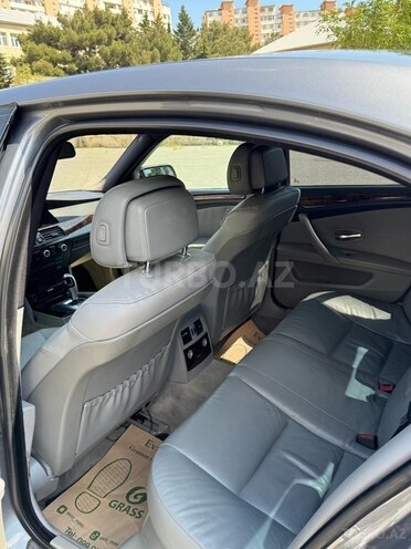 BMW 530-10