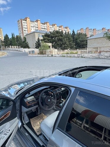 BMW 530-18