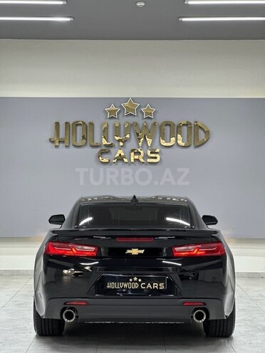 Chevrolet Camaro-11