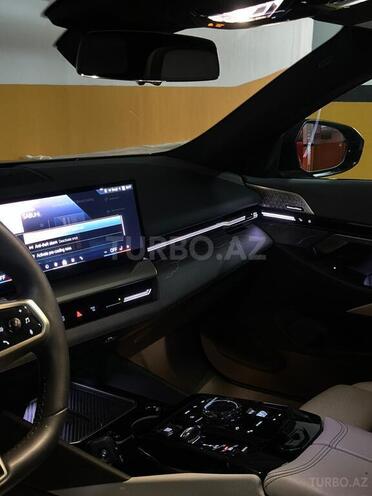 BMW 520 2023, 37,800 km - 2.0 l - Bakı