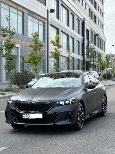BMW 520 2023, 37,800 km - 2.0 l - Bakı