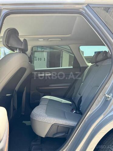 Kia EV5-14