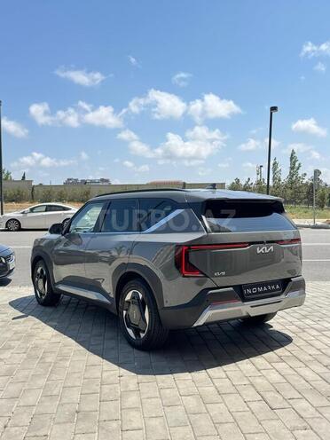 Kia EV5-5