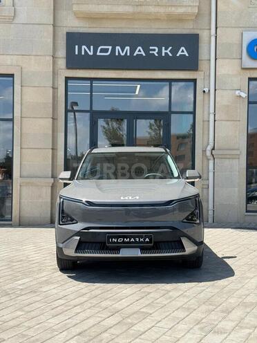 Kia EV5-1