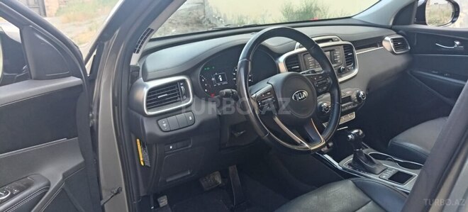 Kia Sorento-7