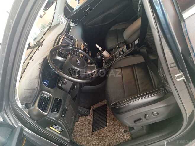 Kia Sorento-10