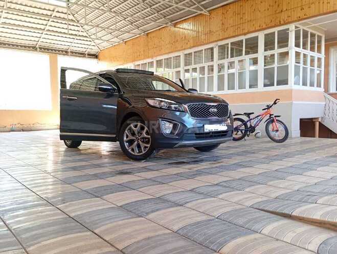 Kia Sorento-1