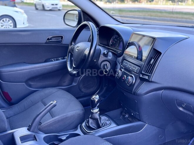 Hyundai i30 2011, 172,000 km - 1.6 l - Sumqayıt