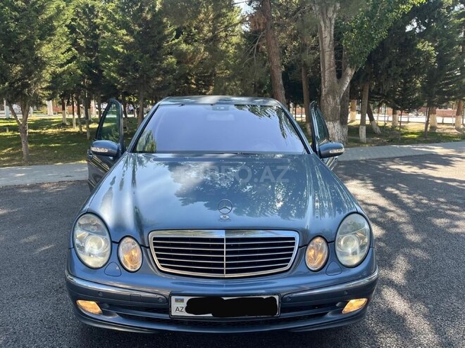 Mercedes E 220 d 2004, 245,000 km - 2.2 l - Sumqayıt