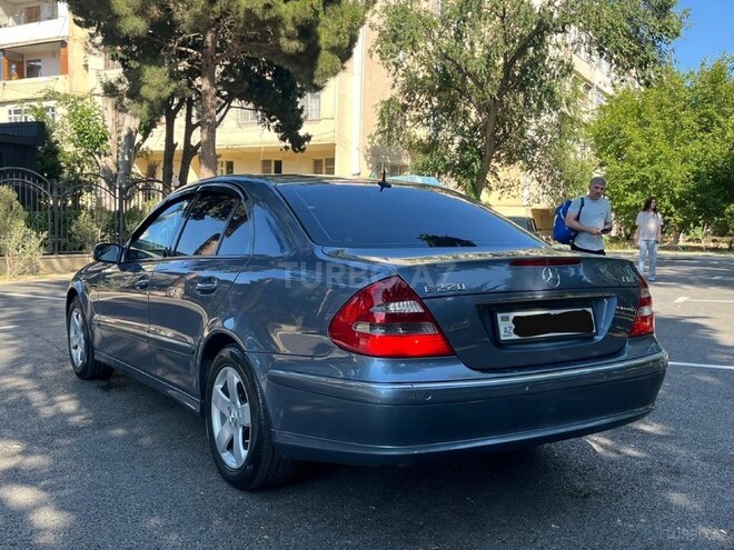 Mercedes E 220 d 2004, 245,000 km - 2.2 l - Sumqayıt