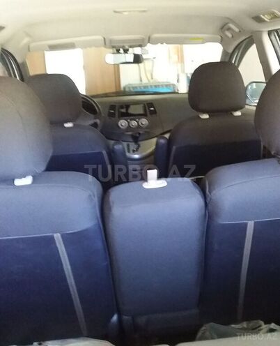 Mitsubishi Grandis 2007, 148,000 km - 2.4 l - Bakı