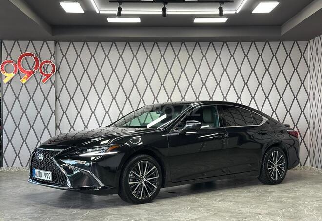 Lexus ES 300h-3