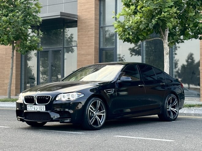 BMW 528 2016, 180,000 km - 2.0 l - Bakı