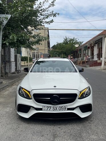 Mercedes E 300 4MATIC 2017, 200,000 km - 2.0 l - Bakı