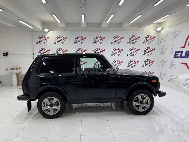 LADA (VAZ) Niva-20